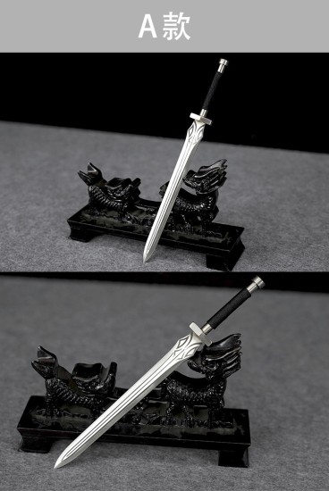 Mini Tea Sword Ornament - Eighteen Weapons Collection