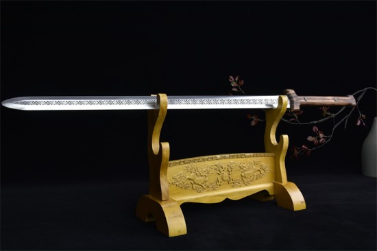 Douyin same Longquan sword handmade forging all -in -one wooden handle six sides Tang sword sword sword sword collectible blade