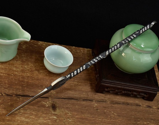 One -in -one tea knife Longquan tea knife handmade stainless steel Pu'er tea knife black tea channel accessories Guma tea knife kung fu tea set