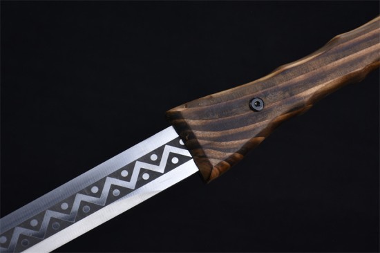 Douyin same Longquan sword handmade forging all -in -one wooden handle six sides Tang sword sword sword sword collectible blade