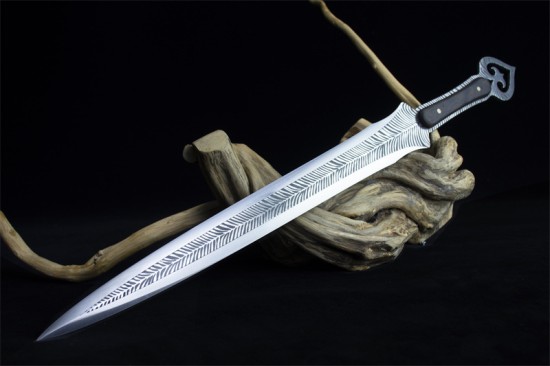 Longquan sword handmade forging modern integrated Han sword body collectible blade film and television sword collection process