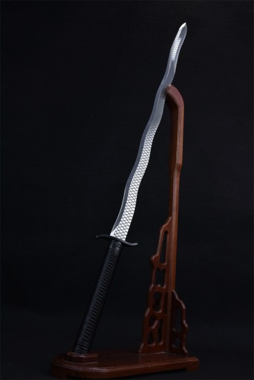 Longquan sword handmade forging all -in -one, sword, bending snake sword film, Tang sword, Tang sword, anti -body collectible blade long sword
