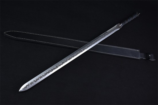 Longquan sword handmade forging integrated six -faced Han sword Tang sword film chief sword hard sword hard sword collectible blades collection