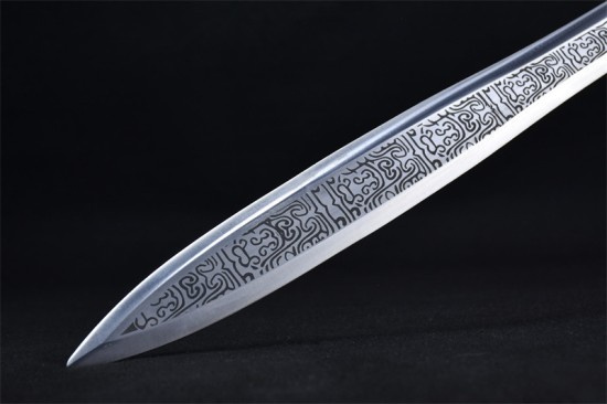 Longquan sword handmade forging one -in -one spring and six sides of spring and autumn Han swords and television long sword collectible blade sword collections