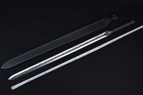 Longquan sword handmade forging integrated six -faced Han sword Tang sword film chief sword hard sword hard sword collectible blades collection