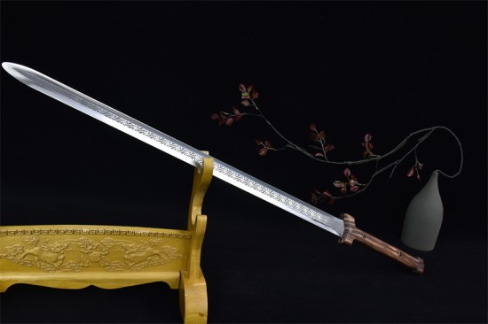 Douyin same Longquan sword handmade forging all -in -one wooden handle six sides Tang sword sword sword sword collectible blade