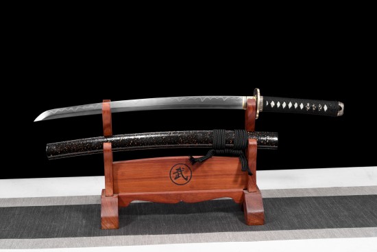 Longquan City Sword and Bai Steel Folding Forging Turbus Blade Blade Mid-style Japanese imitation knife command 376-432