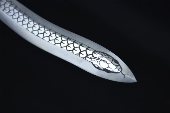 Longquan sword handmade forging all -in -one, sword, bending snake sword film, Tang sword, Tang sword, anti -body collectible blade long sword