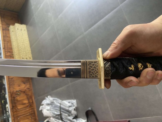 Samurai Tanto 39 - Traditional Japanese Short Sword