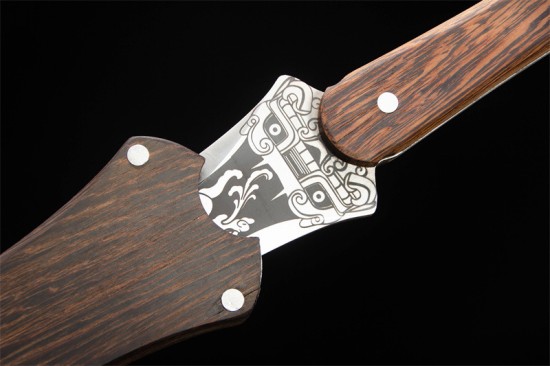 Longquan sword handmade forging all -in -one modern six -faced Han sword collectible blade defense short sword craft sword