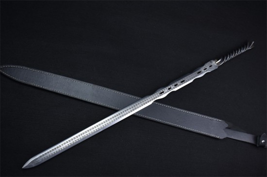Longquan sword handmade forging stainless steel all -in -one Tang sword film and television sword collectible blade hard sword crafts