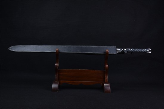 Longquan sword handmade forging integrated stainless steel sword film television Han sword body anti -body collectible blade crafts