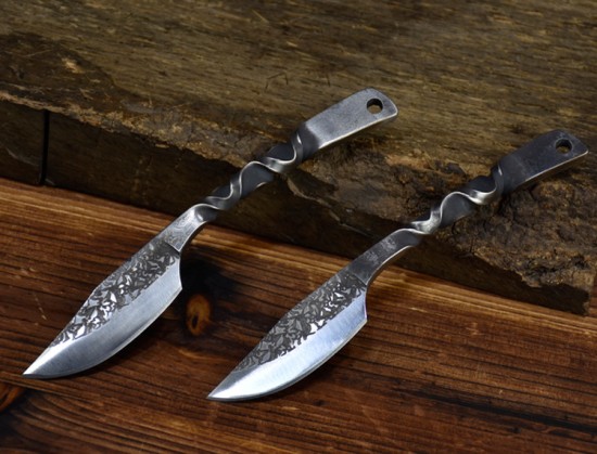 Longquan integrated handmade tea knife stainless steel Pu'er black tea ceremony accessories ancient horse wave flower tea knife kung fu tea set