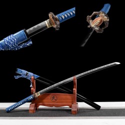 Longquan City Sword Pattern Steel forging Japanese-style upper-handed bull-horn pearl fish leather sheath command knife 376-432