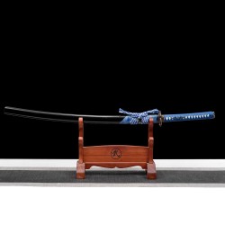 Longquan City Sword Pattern Steel forging Japanese-style upper-handed bull-horn pearl fish leather sheath command knife 376-432