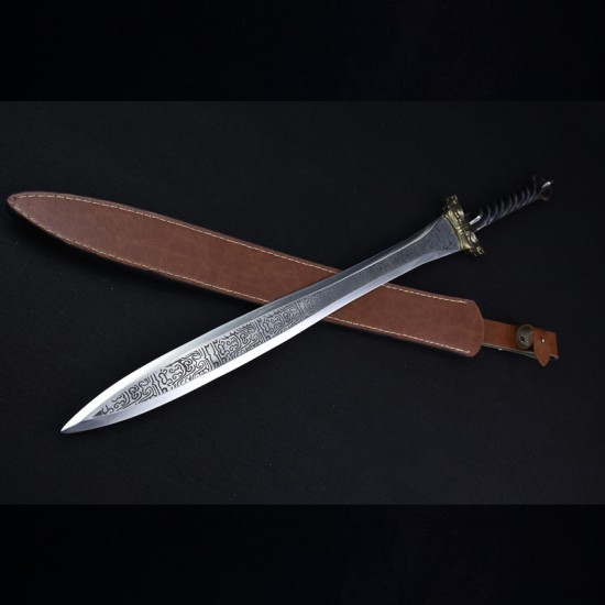 Longquan sword handmade forging one -in -one spring and six sides of spring and autumn Han swords and television long sword cold weapon sword collections Longquan sword handmade forging one -in -one spring and six sides of spring and autumn Han swords and television long sword cold weapon sword collections