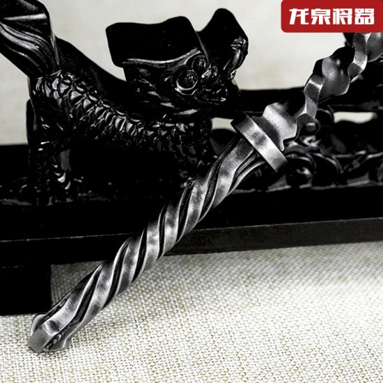 Steel whip to whip micro -soldiers hard whip bamboo festivals eighteen weapon martial arts exercise defense Steel whip to whip micro -soldiers hard whip bamboo festivals eighteen weapon martial arts exercise defense