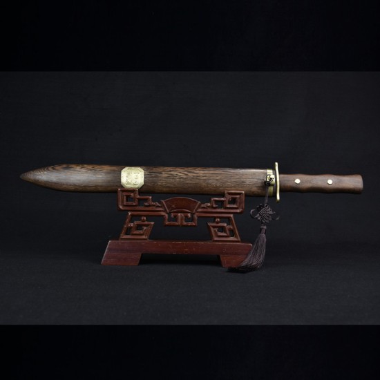Longquan sword handmade forging high manganese steel all -in -one short sword film television sword sword sword cold weapon craft Longquan sword handmade forging high manganese steel all -in -one short sword film television sword sword sword cold weapon craft